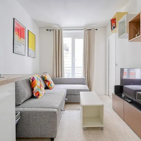Cozy 4people - Canal St Martin & Republique דירה פריז