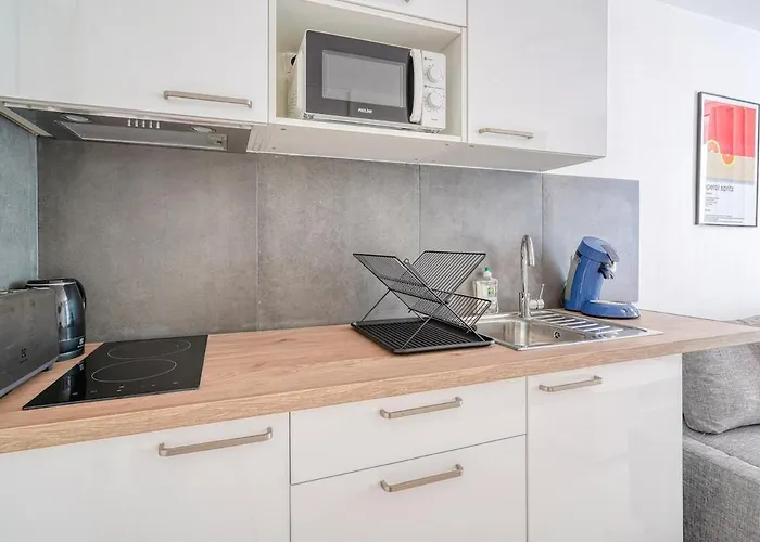 Cozy 4people - Canal St Martin & Republique דירה *